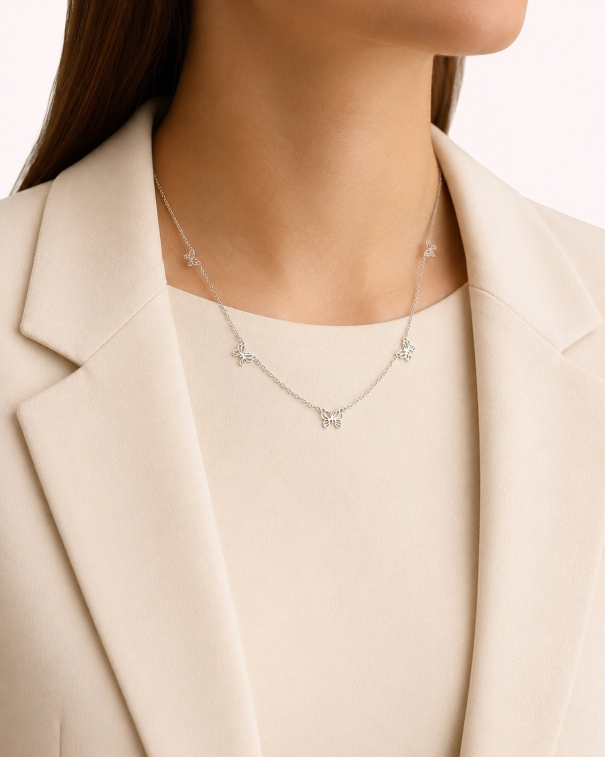 Ketting met vlinder bedels