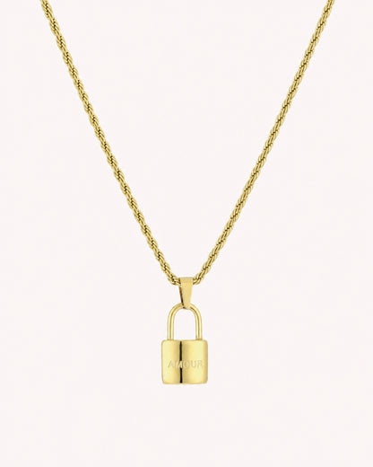 Ketting met slotje en AMOUR