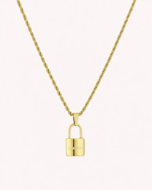 Ketting met slotje en AMOUR