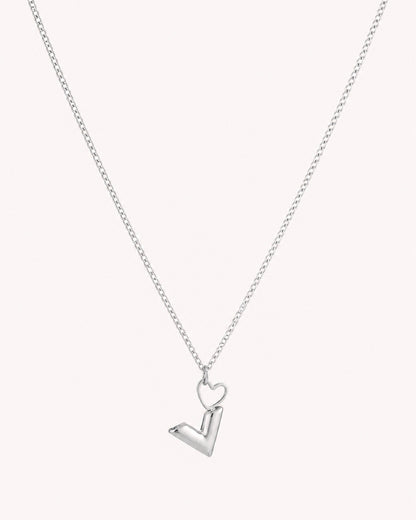 Ketting met V hanger en hartje