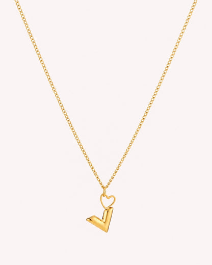Ketting met V hanger en hartje