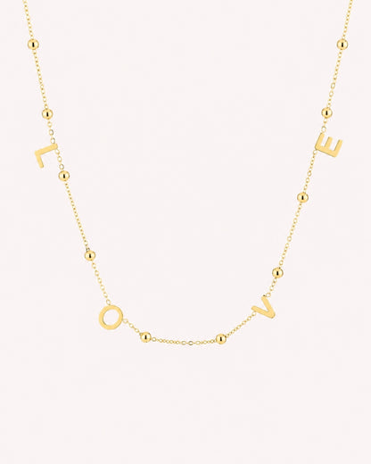 Ketting met LOVE bedels