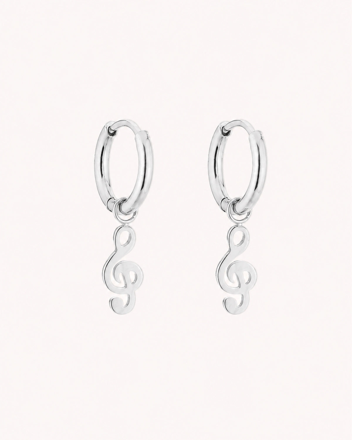 Creolen met muzieknoot hanger