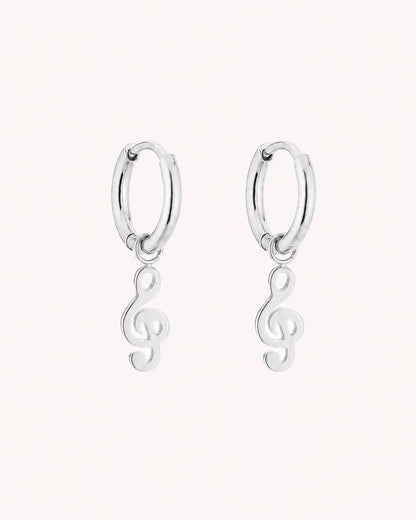 Creolen met muzieknoot hanger