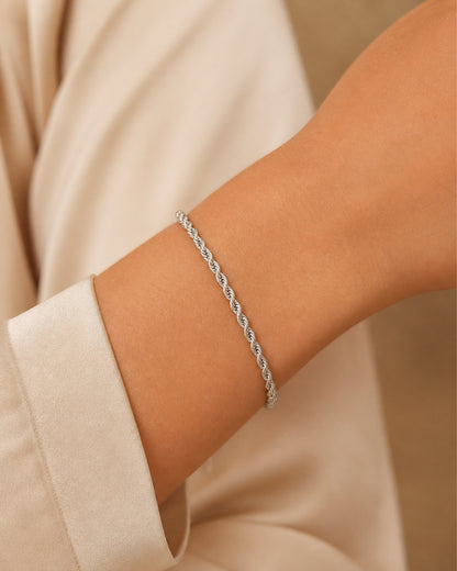 Armband met gedraaide schakel