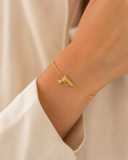 Armband met pistool hanger