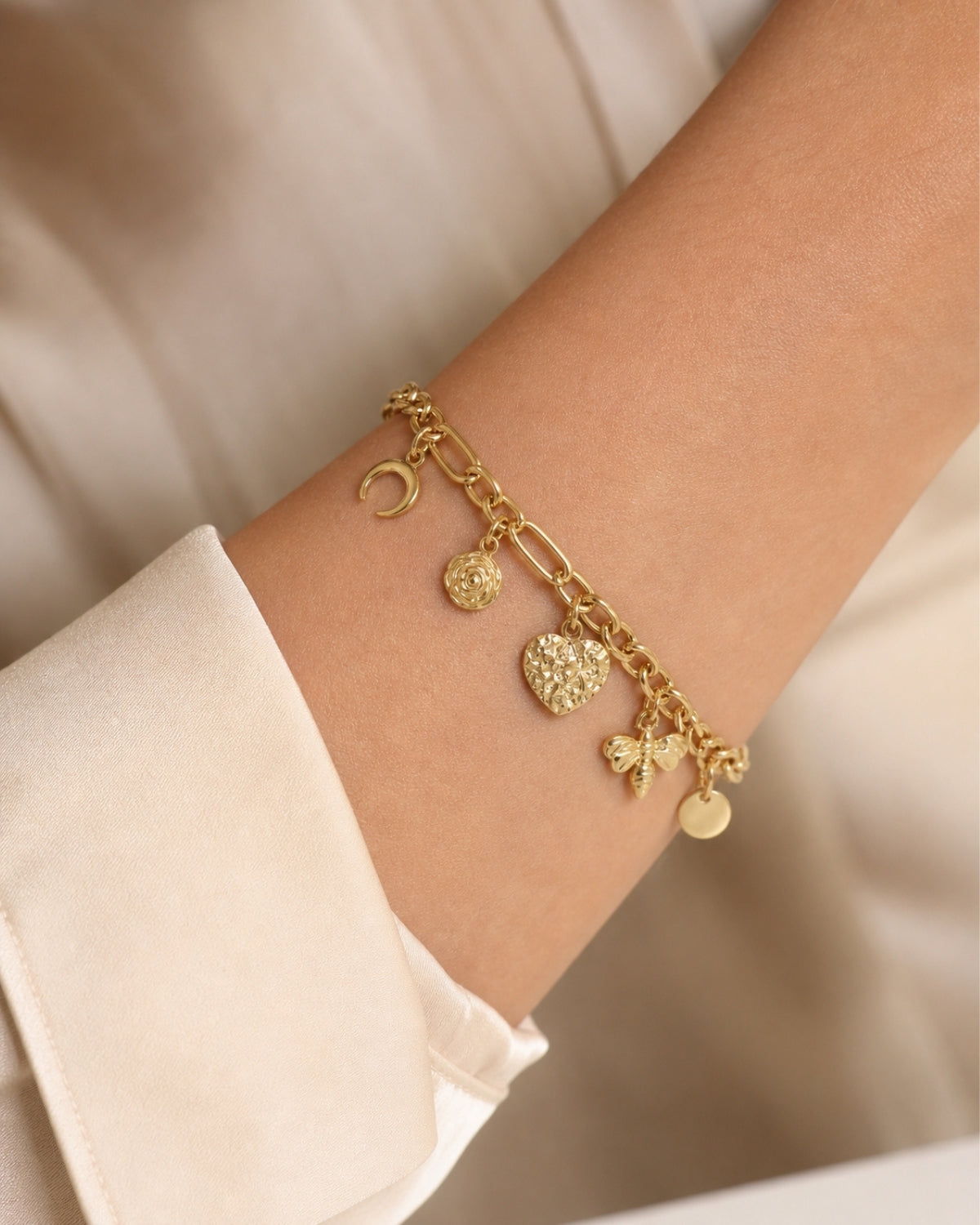 Schakelarmband met bedels